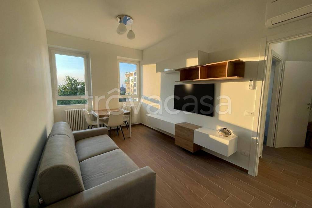 appartamento in affitto a Milano in zona Famagosta
