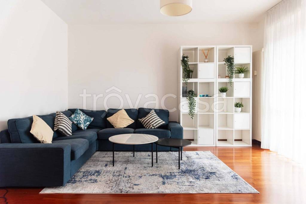 appartamento in affitto a Milano in zona Gallaratese