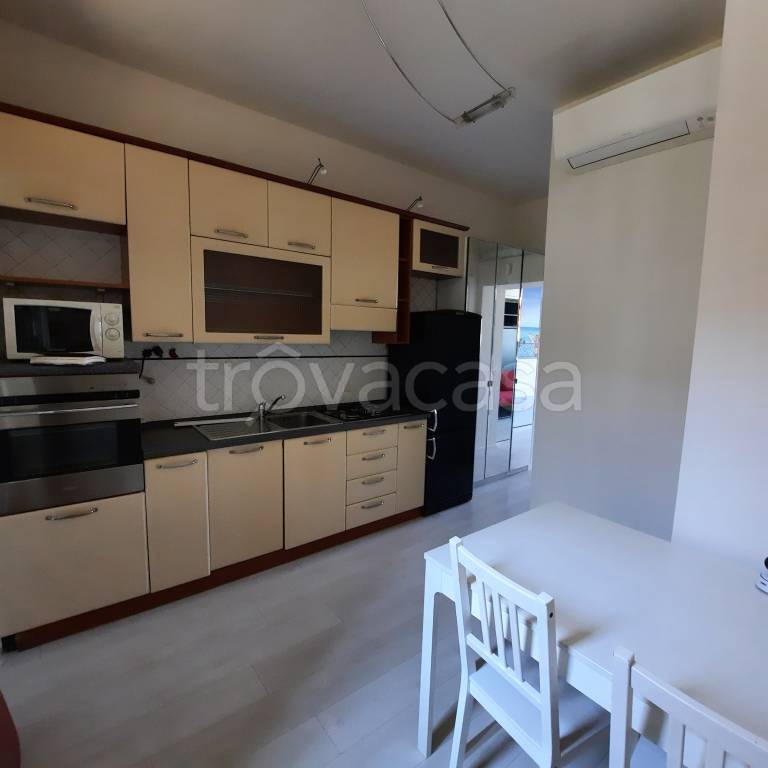 appartamento in affitto a Milano in zona Porta Genova