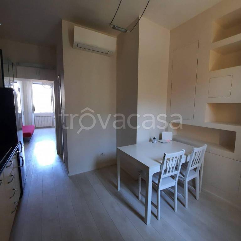 appartamento in affitto a Milano in zona Porta Genova