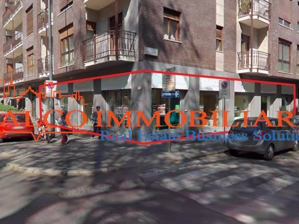 negozio in affitto a Milano
