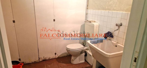 locale di sgombero in affitto a Milano