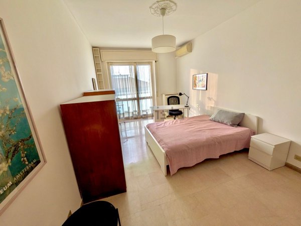 negozio in affitto a Milano in zona Lambrate