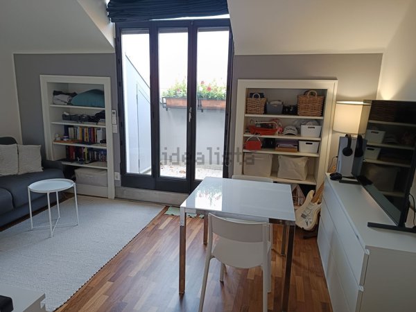 appartamento in affitto a Milano in zona Porta Nuova