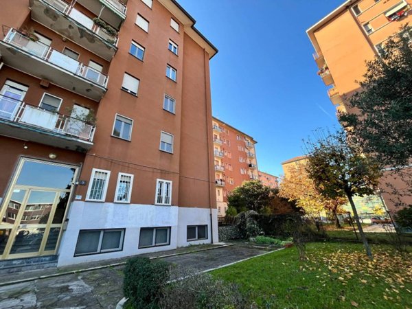 appartamento in affitto a Milano in zona Adriano