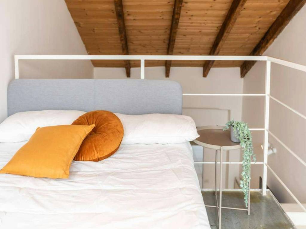 appartamento in affitto a Milano in zona Famagosta