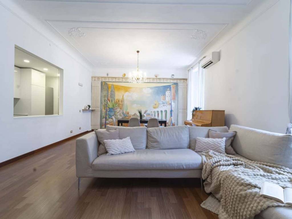 appartamento in affitto a Milano in zona Centro Direzionale