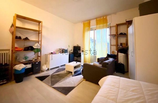 appartamento in affitto a Milano in zona Baggio