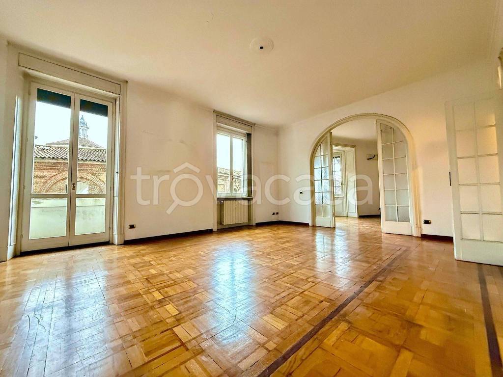 appartamento in affitto a Milano in zona Guastalla