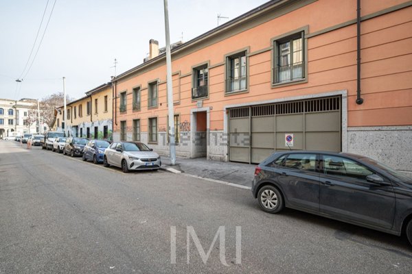 loft in affitto a Milano in zona Porta Genova