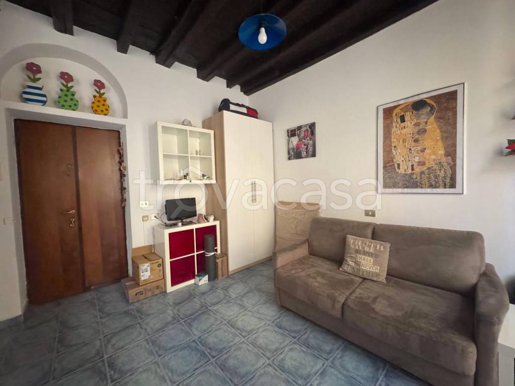 appartamento in affitto a Milano in zona Porta Genova