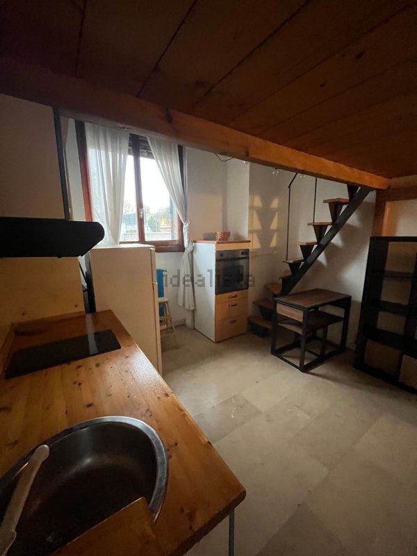 appartamento in affitto a Milano in zona Porta Genova