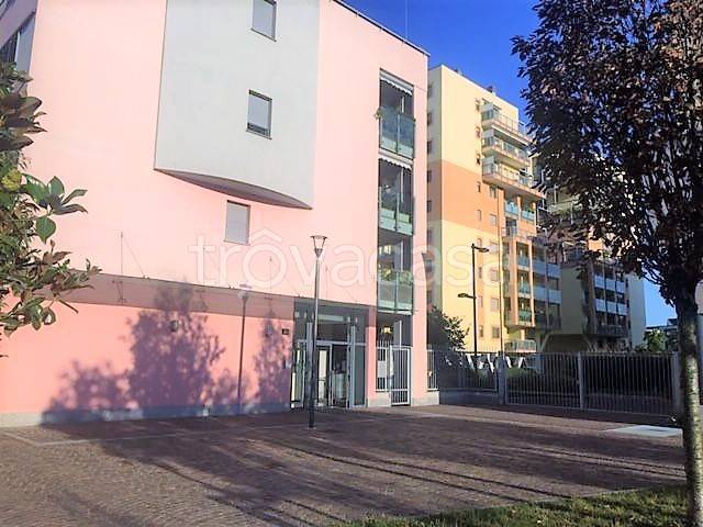 appartamento in affitto a Milano in zona Precotto