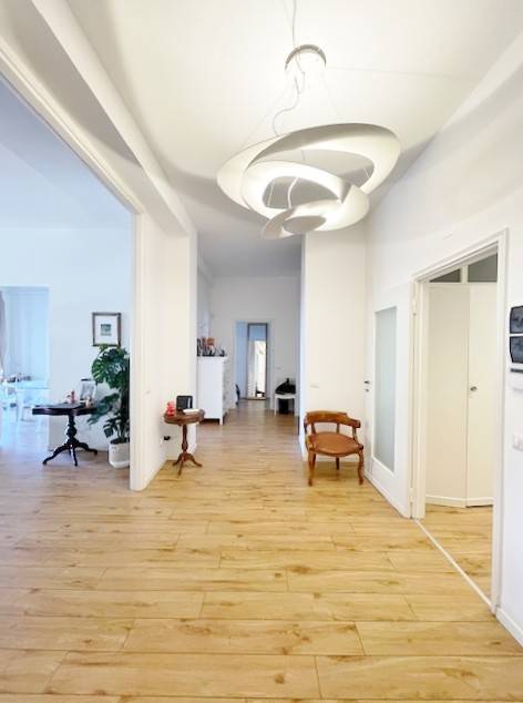 appartamento in affitto a Milano in zona Guastalla