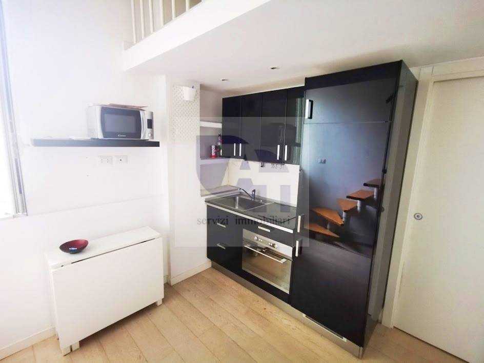 appartamento in affitto a Milano in zona Centro Direzionale