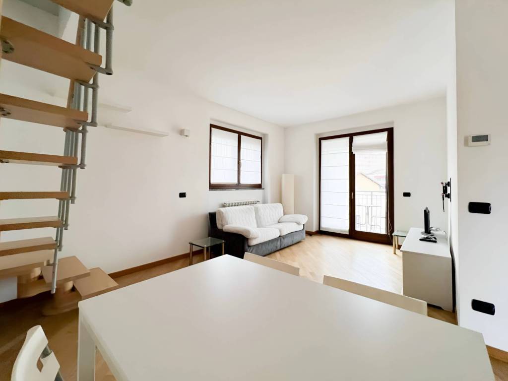 appartamento in affitto a Milano in zona Baggio