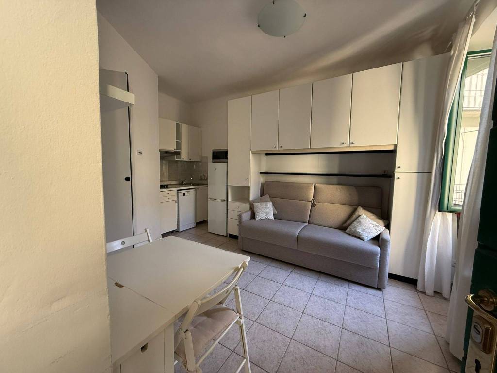 appartamento in affitto a Milano in zona Bocconi