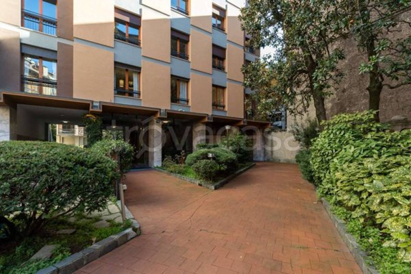 appartamento in affitto a Milano in zona Sant'Ambrogio