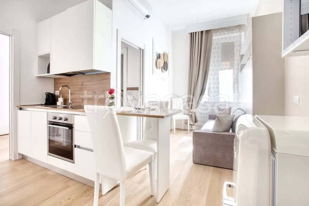 appartamento in affitto a Milano in zona Porta Genova