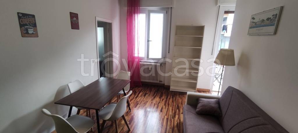 appartamento in affitto a Milano in zona Isola