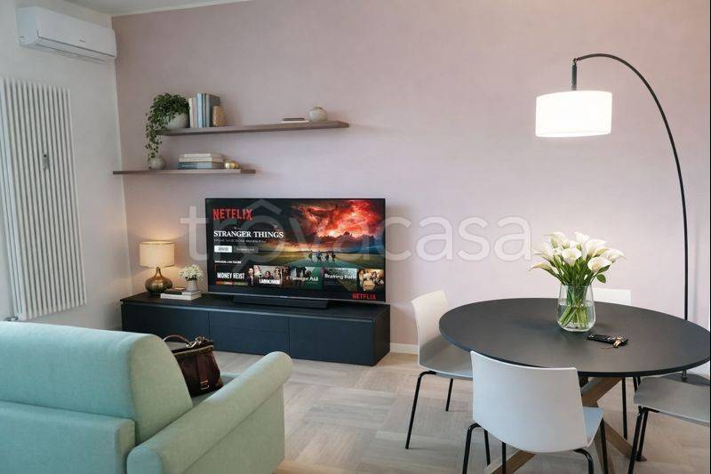 appartamento in affitto a Milano in zona Centro Direzionale