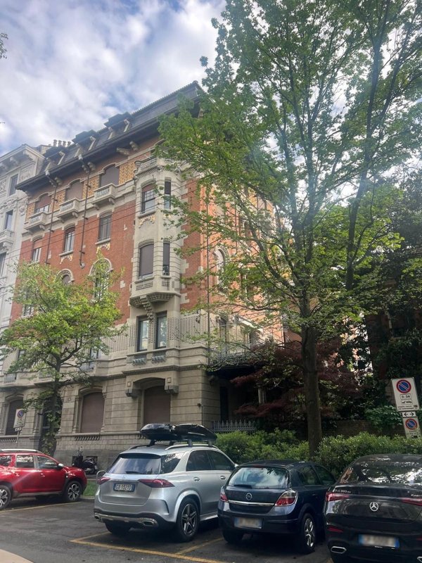 ufficio in affitto a Milano