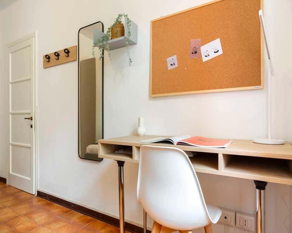 negozio in affitto a Milano in zona QT8