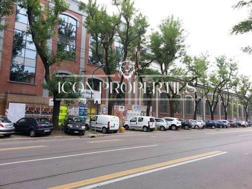 negozio in affitto a Milano in zona Solari