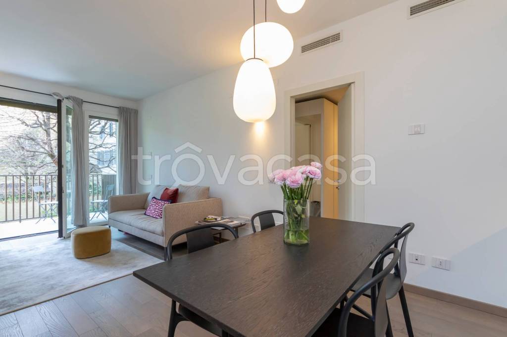 appartamento in affitto a Milano