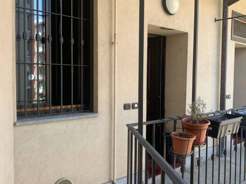 appartamento in affitto a Milano in zona Famagosta
