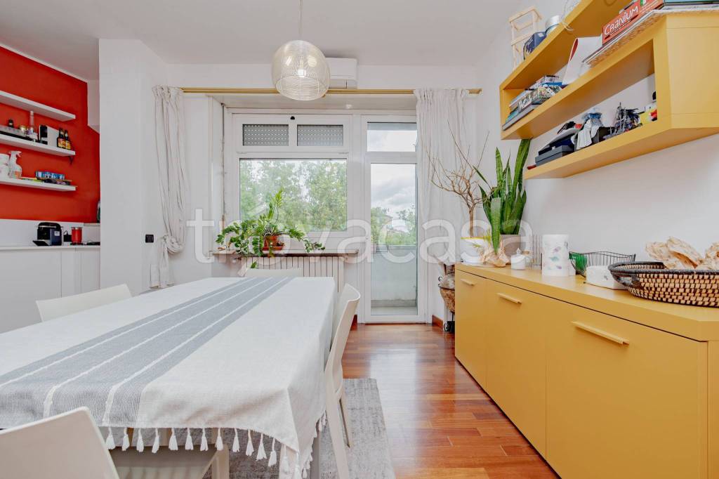 appartamento in affitto a Milano in zona Città Studi