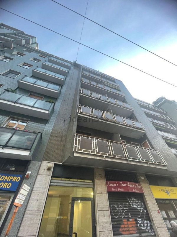 appartamento in affitto a Milano in zona Rembrandt