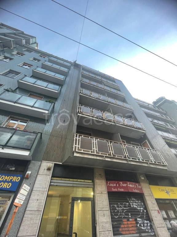 appartamento in affitto a Milano in zona Rembrandt