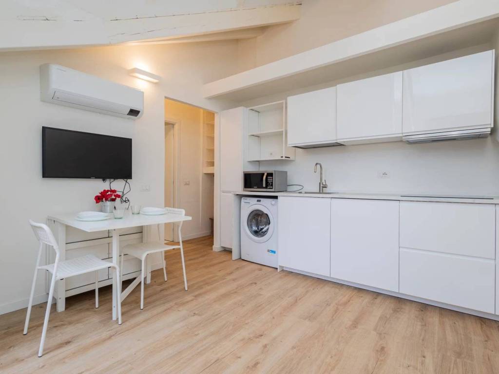 appartamento in affitto a Milano in zona Centro Direzionale