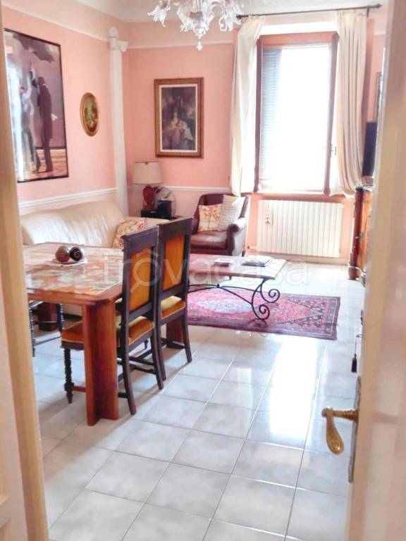 appartamento in affitto a Milano in zona Porta Genova