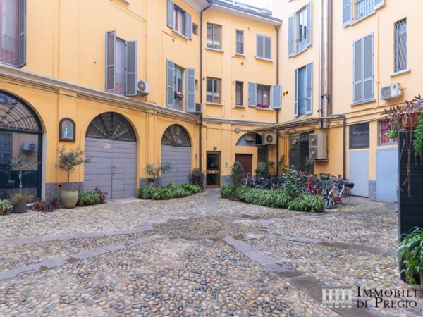 appartamento in affitto a Milano in zona Porta Genova