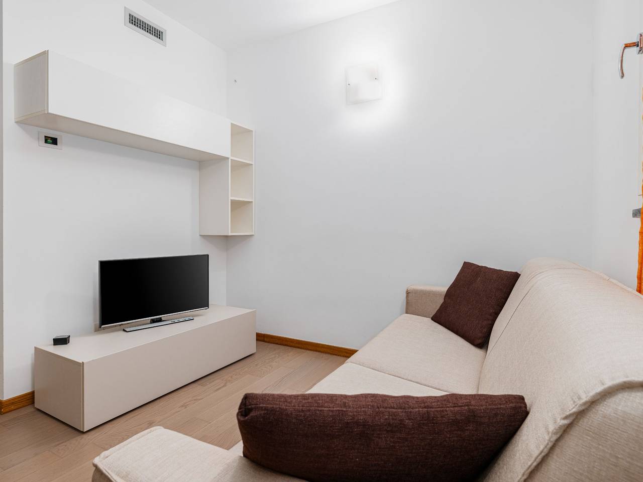 appartamento in affitto a Milano in zona Porta Nuova