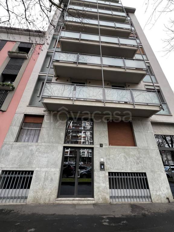 appartamento in affitto a Milano in zona Sempione