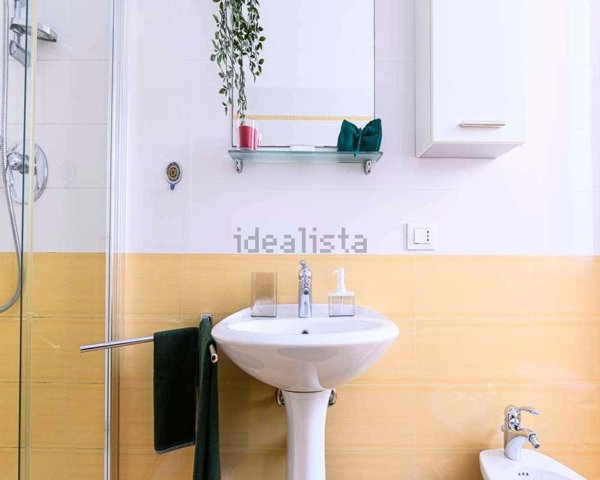 appartamento in affitto a Milano in zona Guastalla