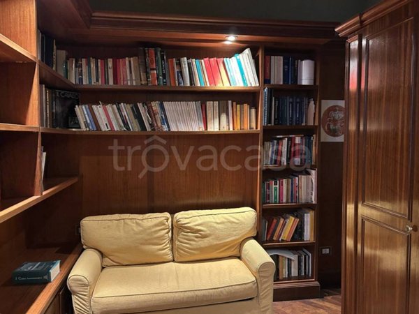 appartamento in affitto a Milano in zona Sant'Ambrogio