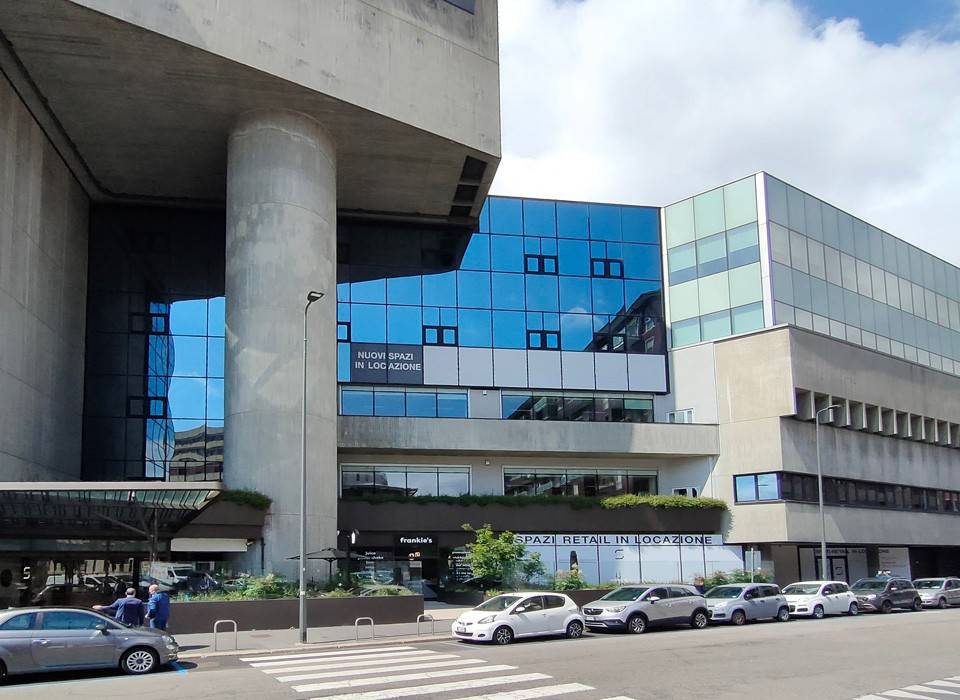 ufficio in affitto a Milano in zona Rogoredo