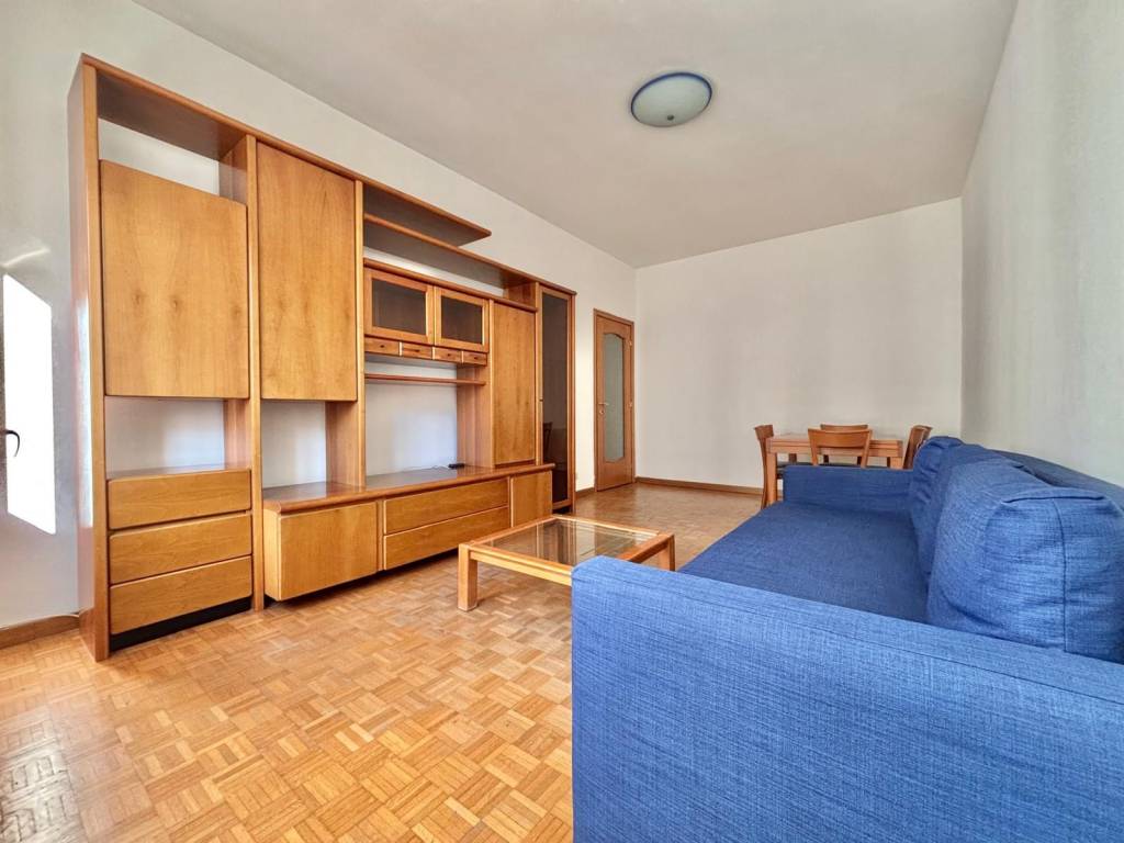 appartamento in affitto a Milano in zona Isola