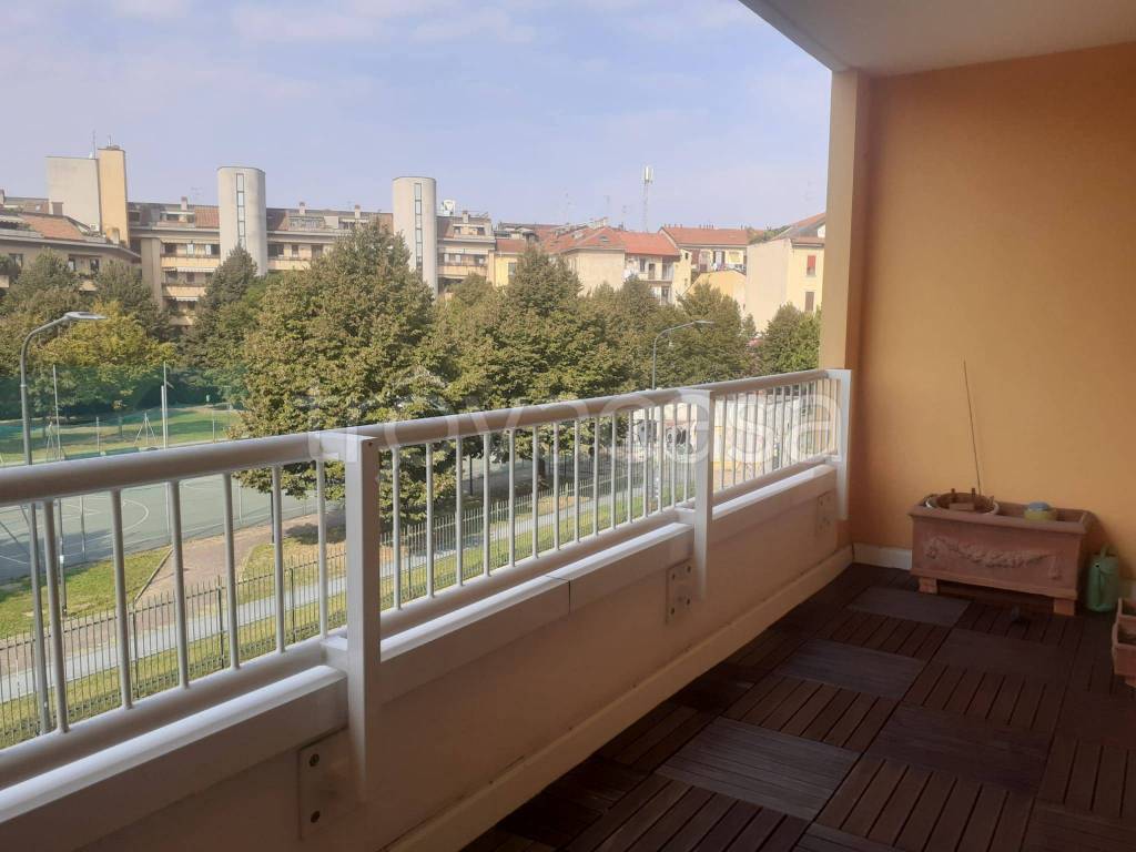 appartamento in affitto a Milano in zona Isola