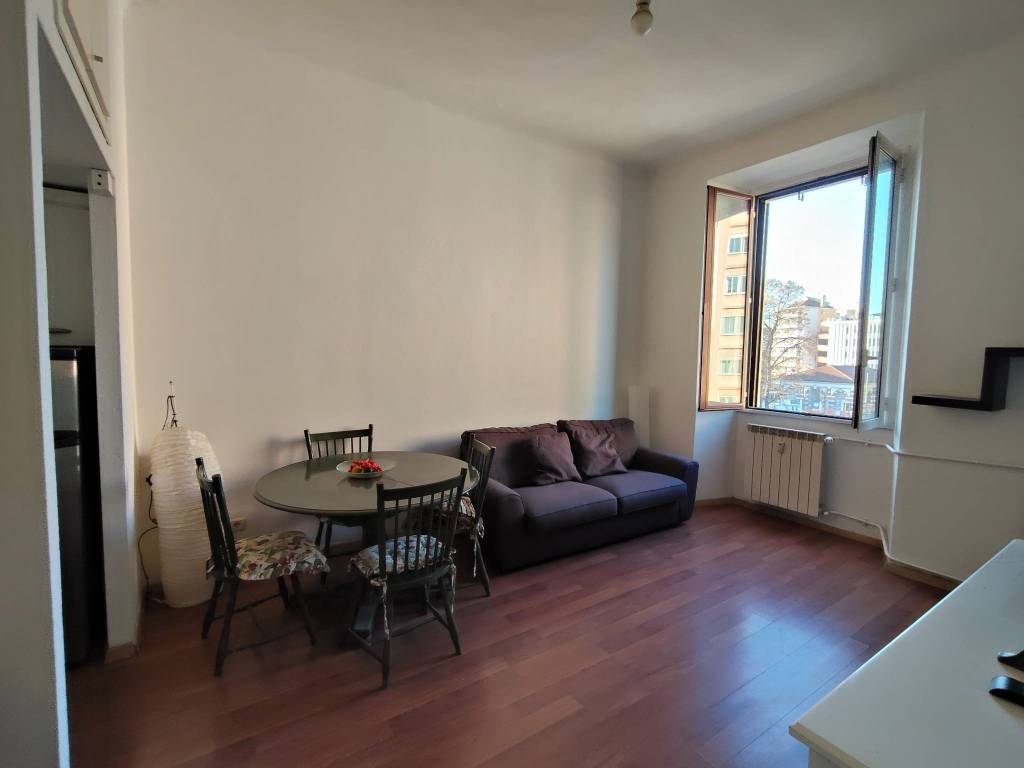 appartamento in affitto a Milano in zona Isola