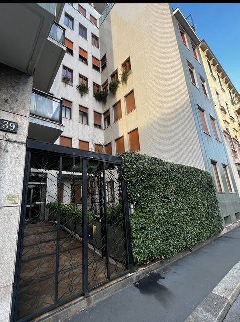 appartamento in affitto a Milano in zona Guastalla