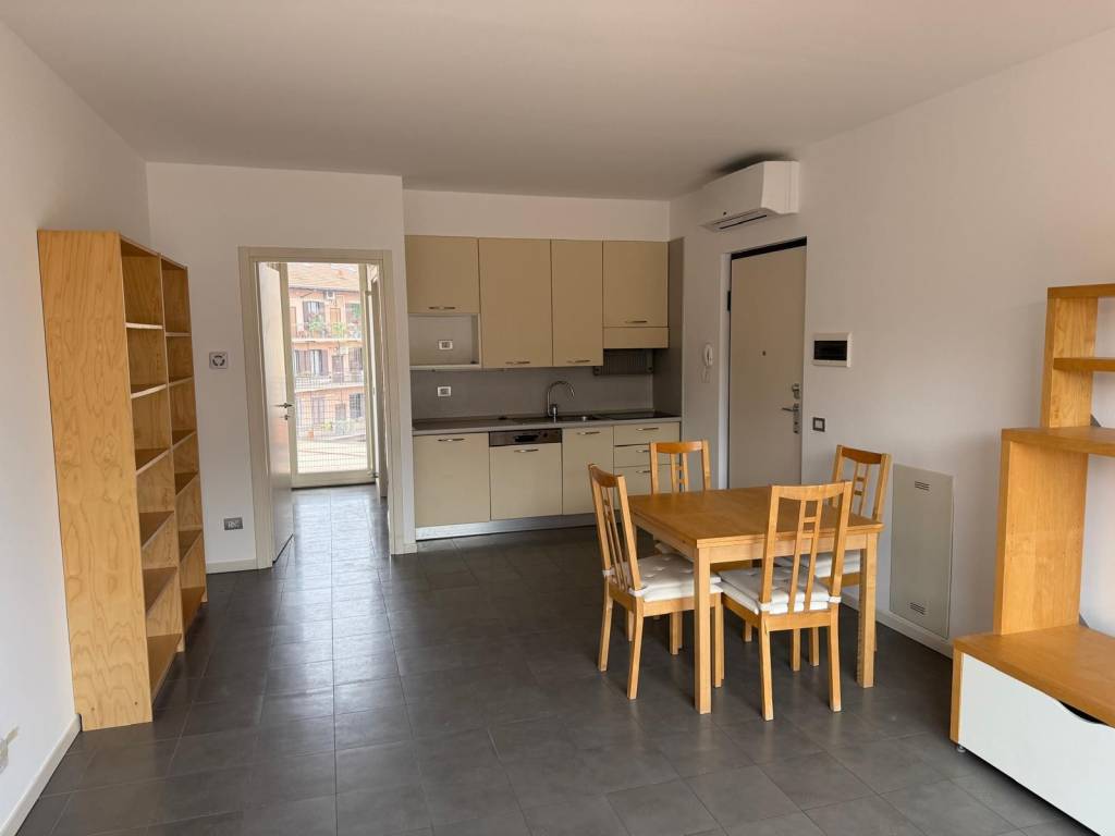 appartamento in affitto a Milano in zona Isola