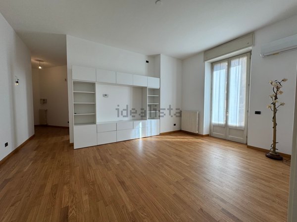 appartamento in affitto a Milano in zona Cinque Giornate