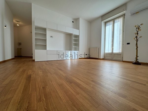 appartamento in affitto a Milano in zona Cinque Giornate