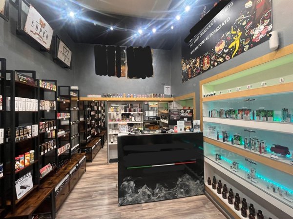 negozio in affitto a Milano