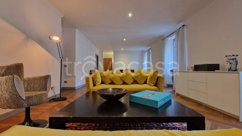 appartamento in affitto a Milano in zona Brera